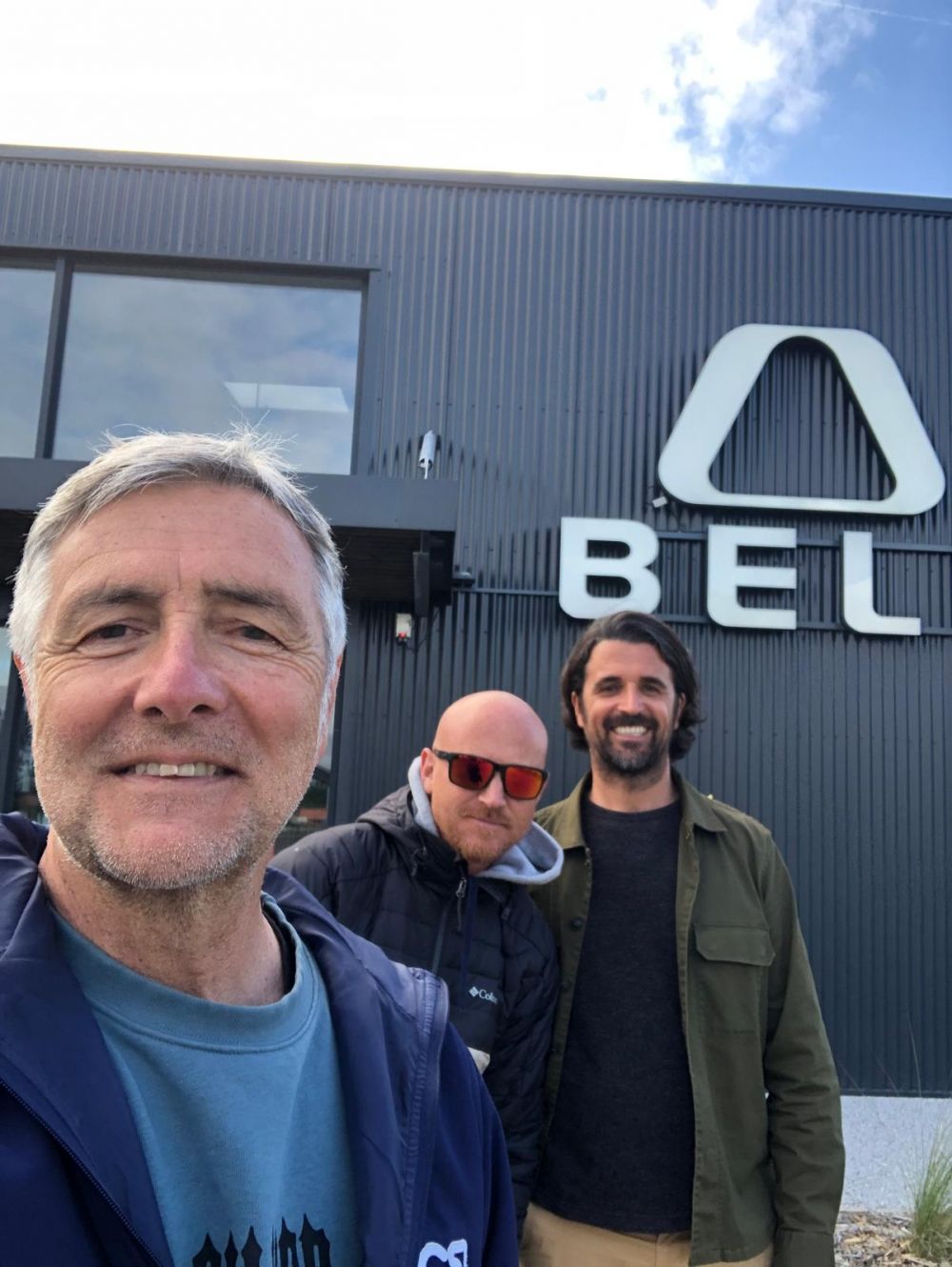 Ale, Giovanni e Marco al BELL surf shop